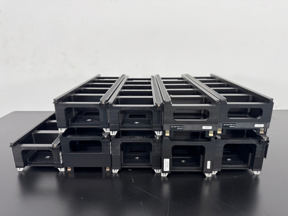 Image of Lot Of Metal Plate Racks